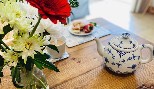 Hollow Brook Cottage – Space to Breathe, Unwind & Reconnect in the Peak District