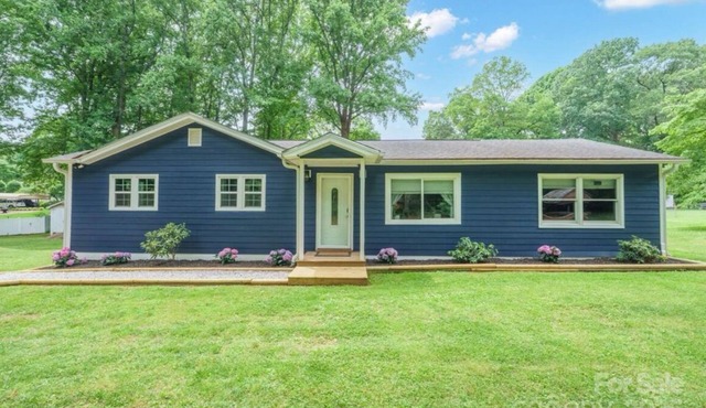 Holly Acres Retreat