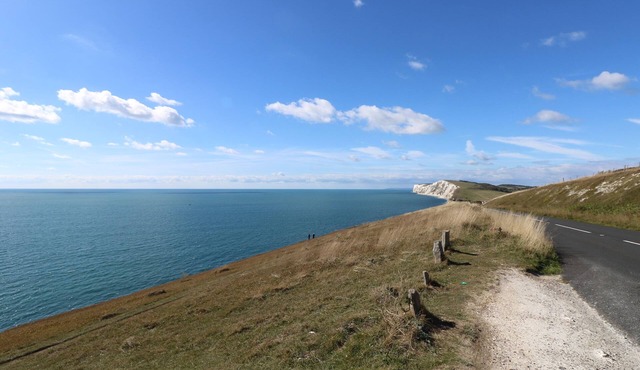 HOLLY COTTAGE, family friendly, character holiday cottage in Niton