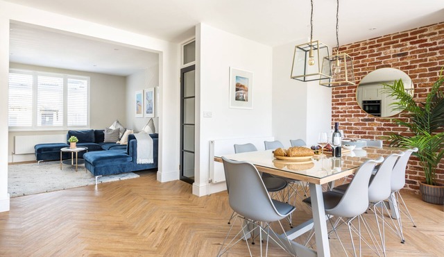 Holly Hayes House Instow