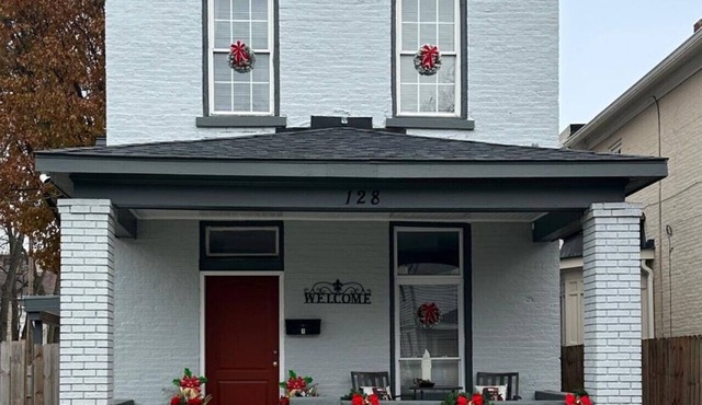 "Holly Jolly Historic Home”–Where Its Always XMAS!