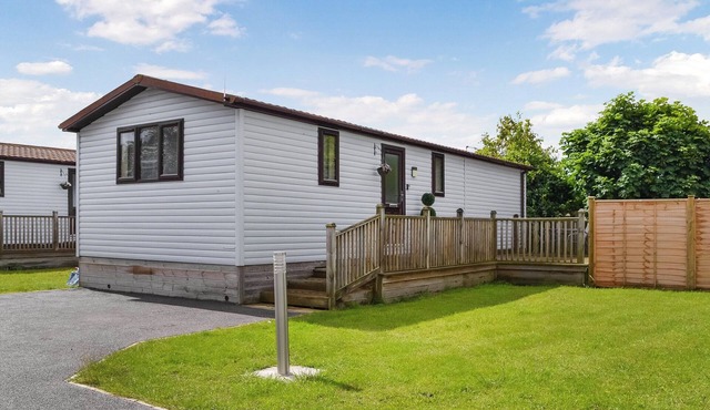 Holly Lodge - UK47485