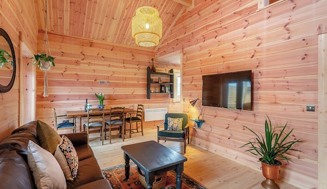 Holly Tree Lodge Accessible PF