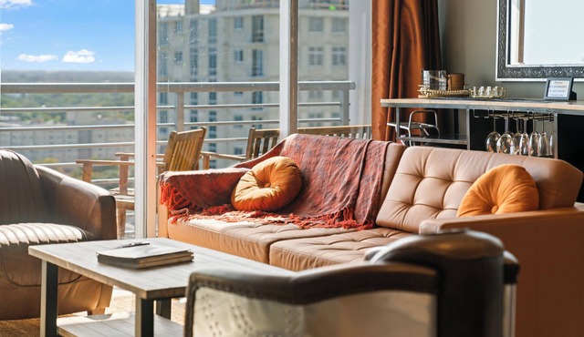 Hollywood Beach Speakeasy Condo