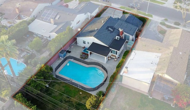 Hollywood Dream Fully Remodeled Pool & Jacuzzi Home