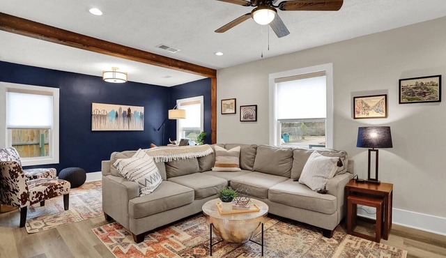 Hollywood Hideaway, Cozy/PetFriendly/Midtown/FencedYard/Parking