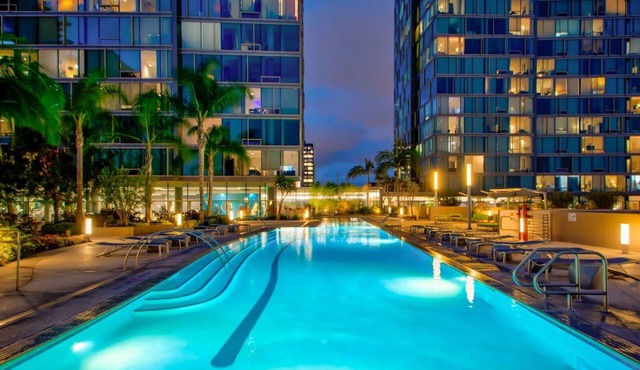 hollywood view apartment in korea town