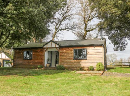 Holm Oaks Cottage