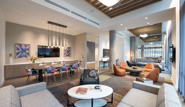 Holman Riverfront Park Hotel Salem, Tapestry by Hilton