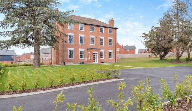 Holmer House Farm - Six Bedroom House, Sleeps 12