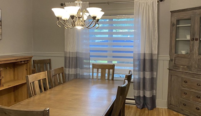 Holmes Haven A - Cozy Family Retreat