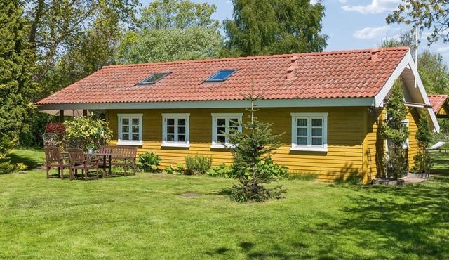 "Holmfridur" - 1.1km from the sea by Interhome