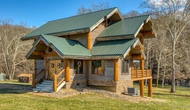 Holston River Lodge - Fishing, Relaxing, Hiking and New Hot Tub