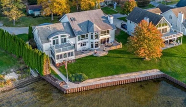HOLY Mother of all Lakehouses