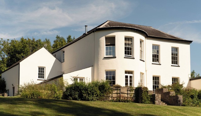 Holyland House - Greenacres Estates