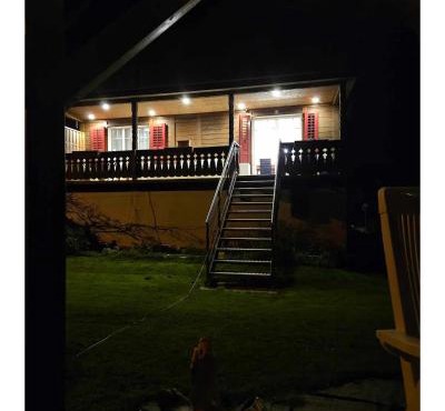 Holzchalet mit Garten