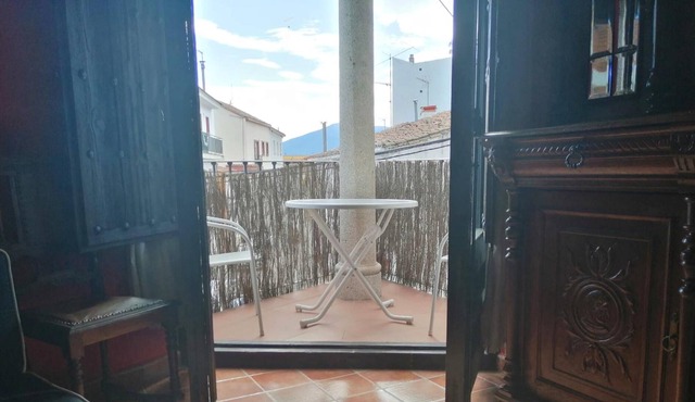 Homerez - Appartement for 5 ppl. with terrace at San Martín de Valdeiglesias