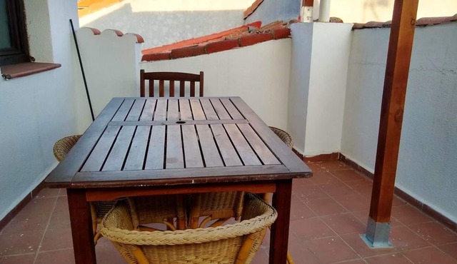 Homerez - Appartement for 5 ppl. with terrace at San Martín de Valdeiglesias