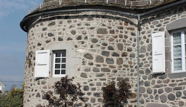 Homerez - Apartment Saint-Martin-Sous-Vigouroux