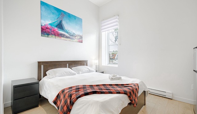 HoMa HomeStay Hotel by Olympic Stadium Montreal (Auberge/Hostel)