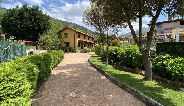 HOME 1 Los Avellanos Rural Houses. 3 houses, 4 people in each.