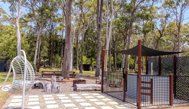 Home among the Gum Trees" - 10 mins to Vincentia