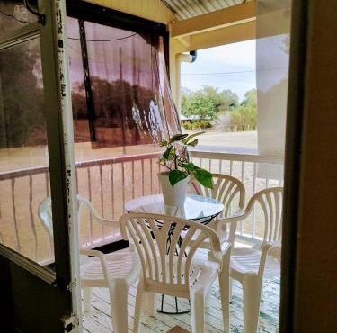 Home at the beach in Ingham