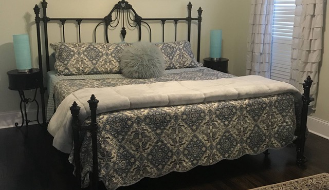 Home Away from Home King Suite