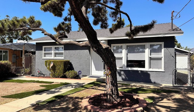 Home Away from Home: 2BR House with Modern Comforts in San Fernando!