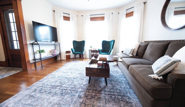 Home away from home, all of amenities that you wish for.