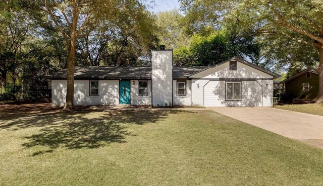 Home away from Home: Charming 3-bedroom house in delightful Bonaire with AC WiFi