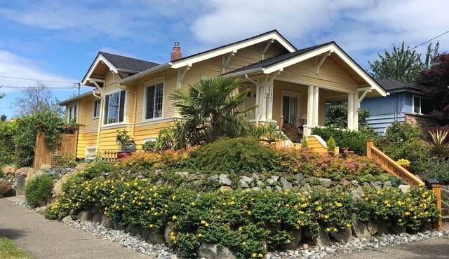 Home Away From Home, Dogs Welcome, Low Fees