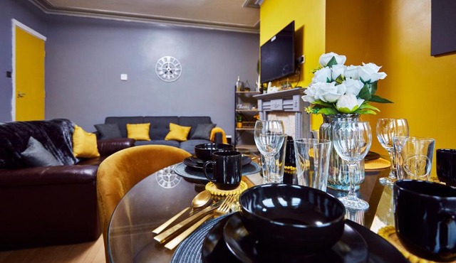 Home away from Home Entire 2 bedroom house