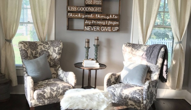 Home away from home in the heart of Needville, Tx.