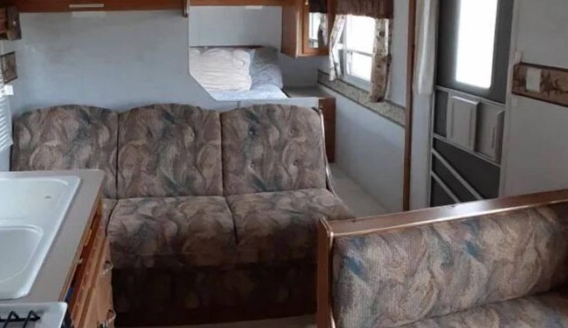 Home Away from Home RV in Vineyard