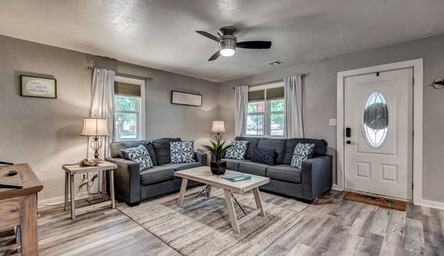 Home away from Home with amenities & private fenced yard. Walking distant to OSU