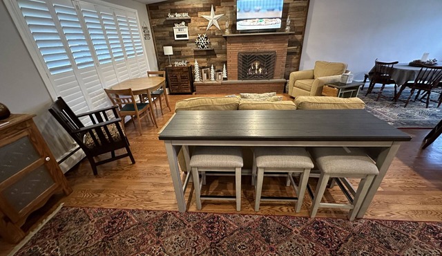 Home away from Home, Welcome to Lancaster County