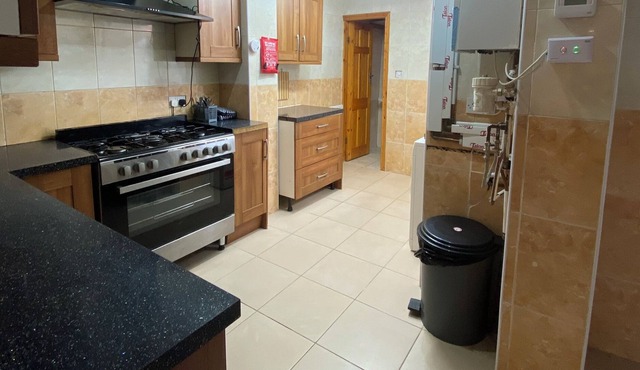 Home Base: Tranquil Stay in the Heart of Birmingham