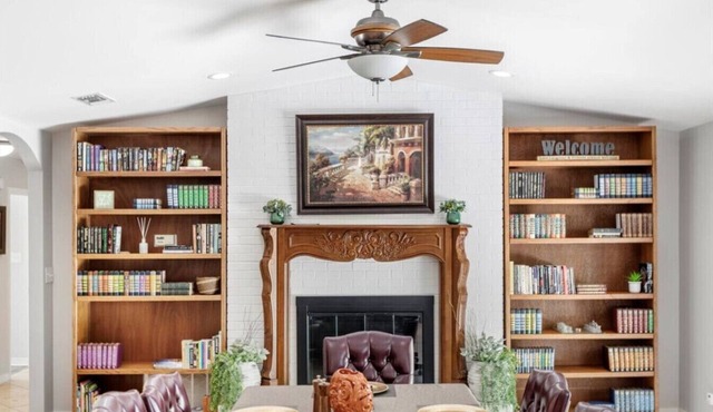 Home by Downtown & Beaches with Hot Tub, Fire Pit & Gulf Access