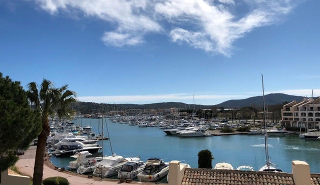 Home cascadelle 3 avec vue sur la Marina