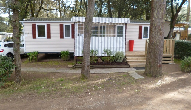 HOME-COZY 40m2 Night or Stay (3Ch-2SdB-2Wc) Direct access to the sea, 4 * Campsite