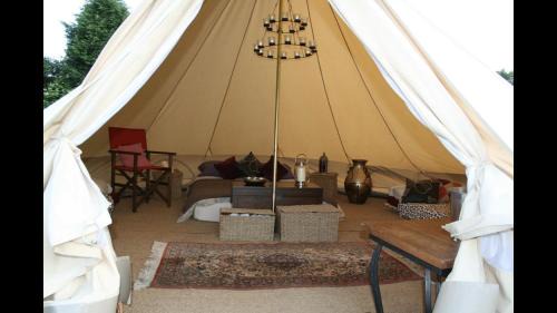 Home Farm Radnage 7 Glamping Bell Tent, with Log Burner and Fire Pit