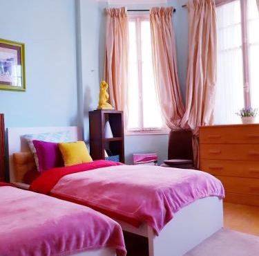 Home for 2 few steps from center of Monte Carlo