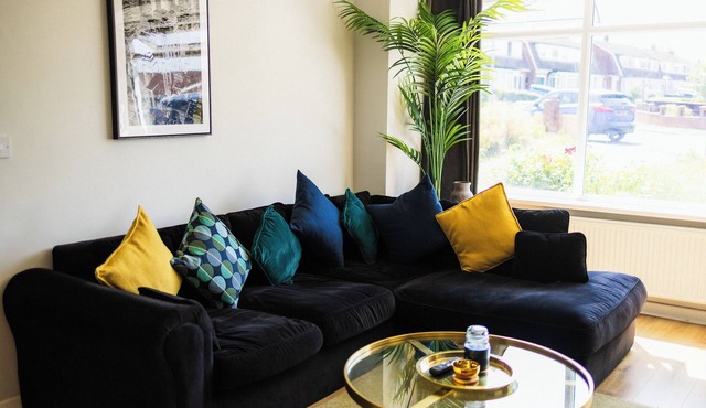 Home from Home, only 5 minutes drive from Historical Durham center.