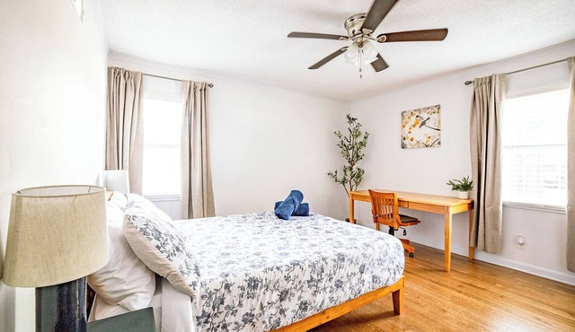 Home Gym | TV in all BRs | Walk-in Shower