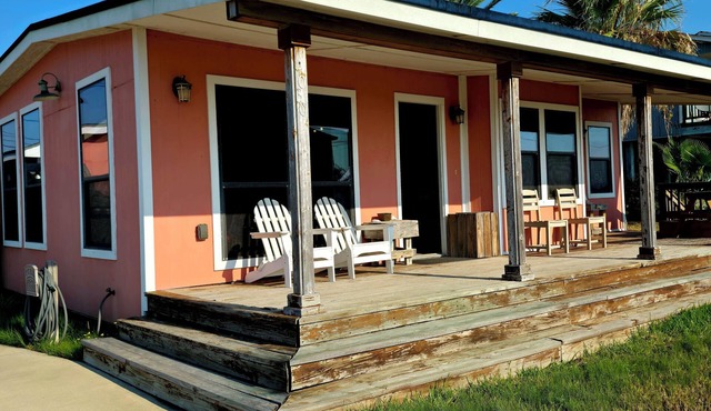 Home, Hooks & Heart: Anglers Paradise Family-Friendly Bay House Marina 2 Blocks