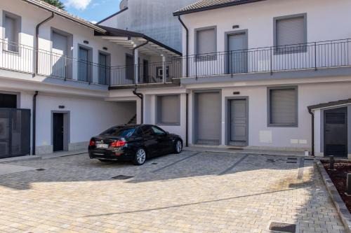 Home Hotel