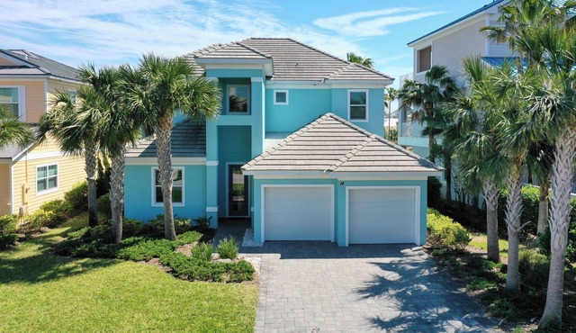 Home in Cinnamon Beach with private heated pool! Endless Summer is the one!