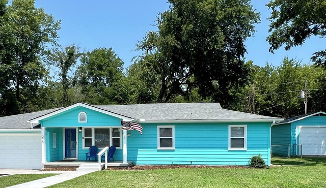 Home in Disney - Ride Directly to Trails, 1/2 mile to Marina & Boat Ramp