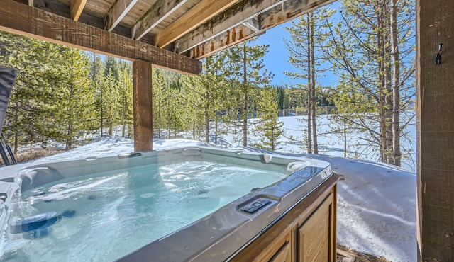 Home in Downtown Breckenridge w/ free shuttle to lifts, walkable to Main St & Peak 9 lifts